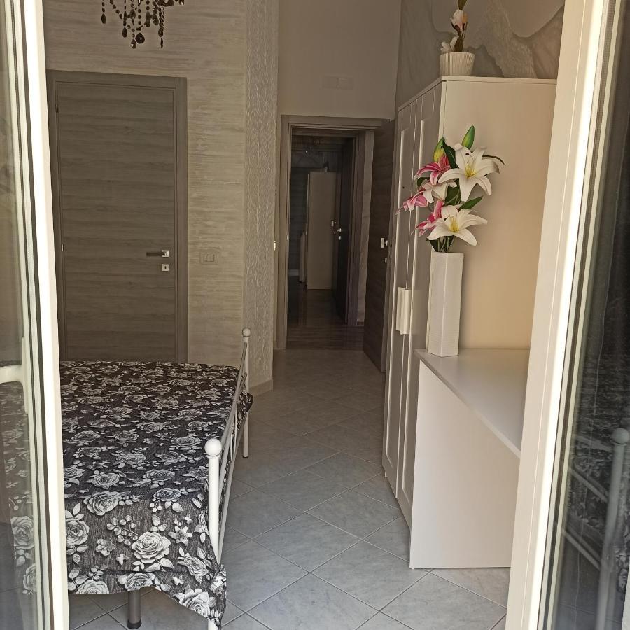 נאפולי In The Center Rooms מראה חיצוני תמונה