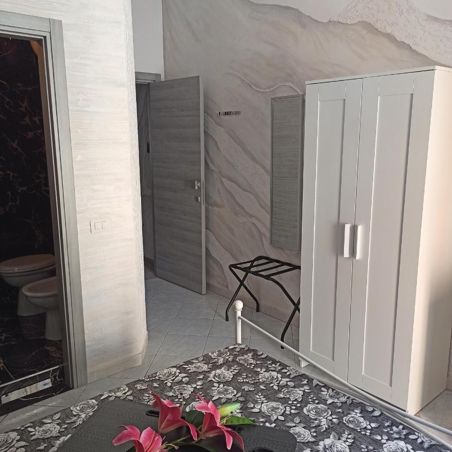 נאפולי In The Center Rooms מראה חיצוני תמונה